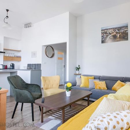 Apartament Na Granicy / Apartment On The Border Cieszyn  Extérieur photo