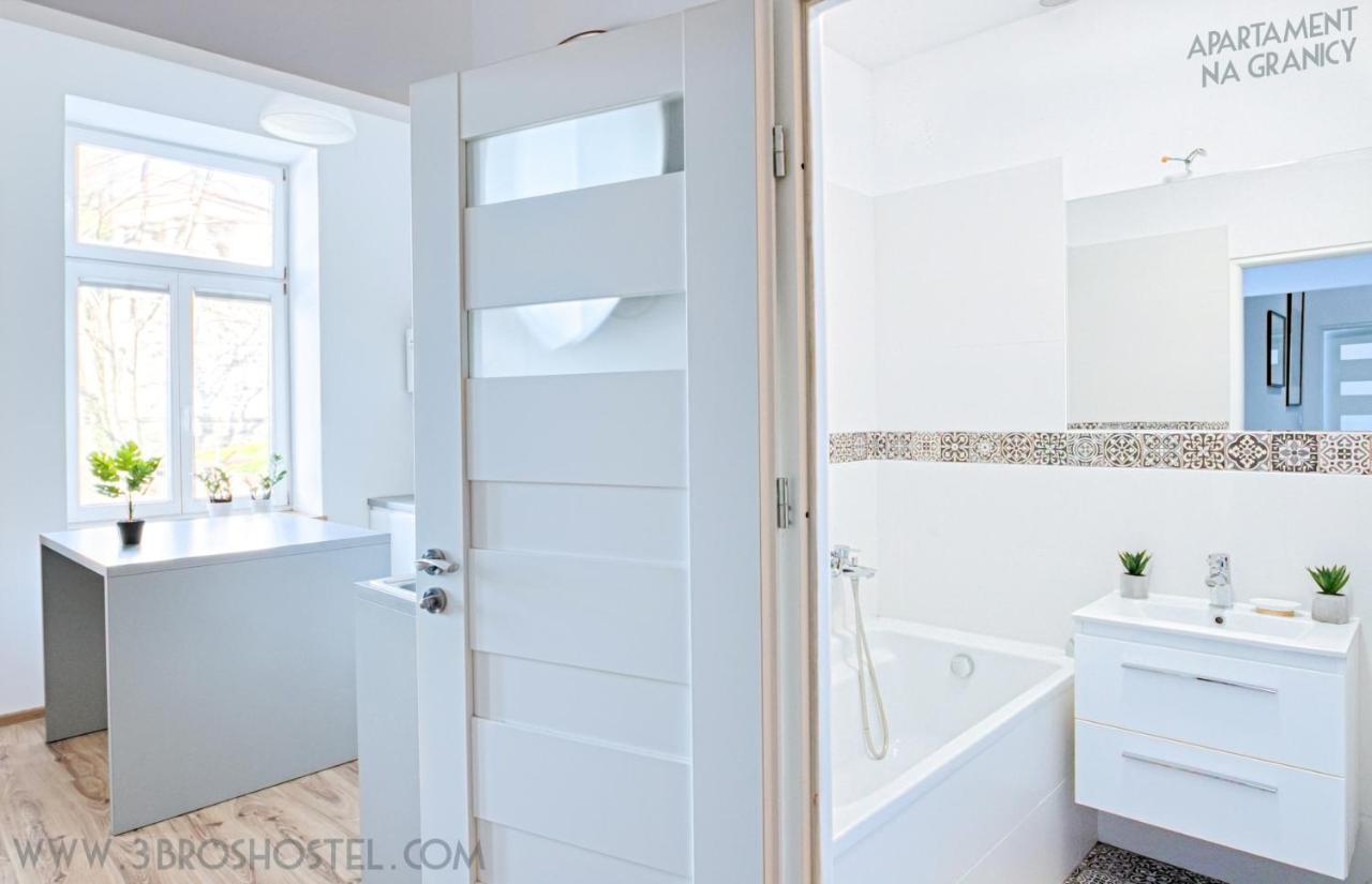 Apartament Na Granicy / Apartment On The Border Cieszyn  Extérieur photo