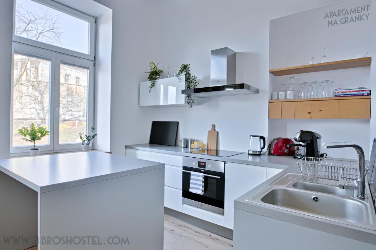 Apartament Na Granicy / Apartment On The Border Cieszyn  Extérieur photo