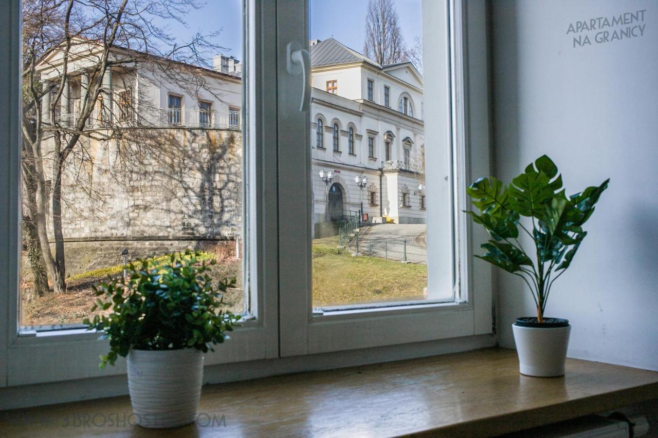 Apartament Na Granicy / Apartment On The Border Cieszyn  Extérieur photo